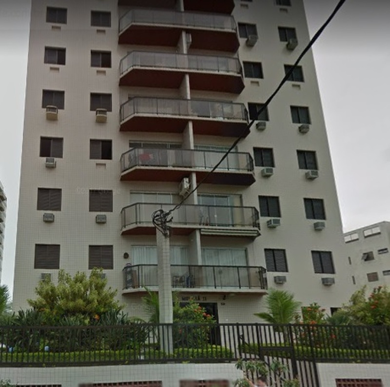 Apartamento em Guarujá - SP